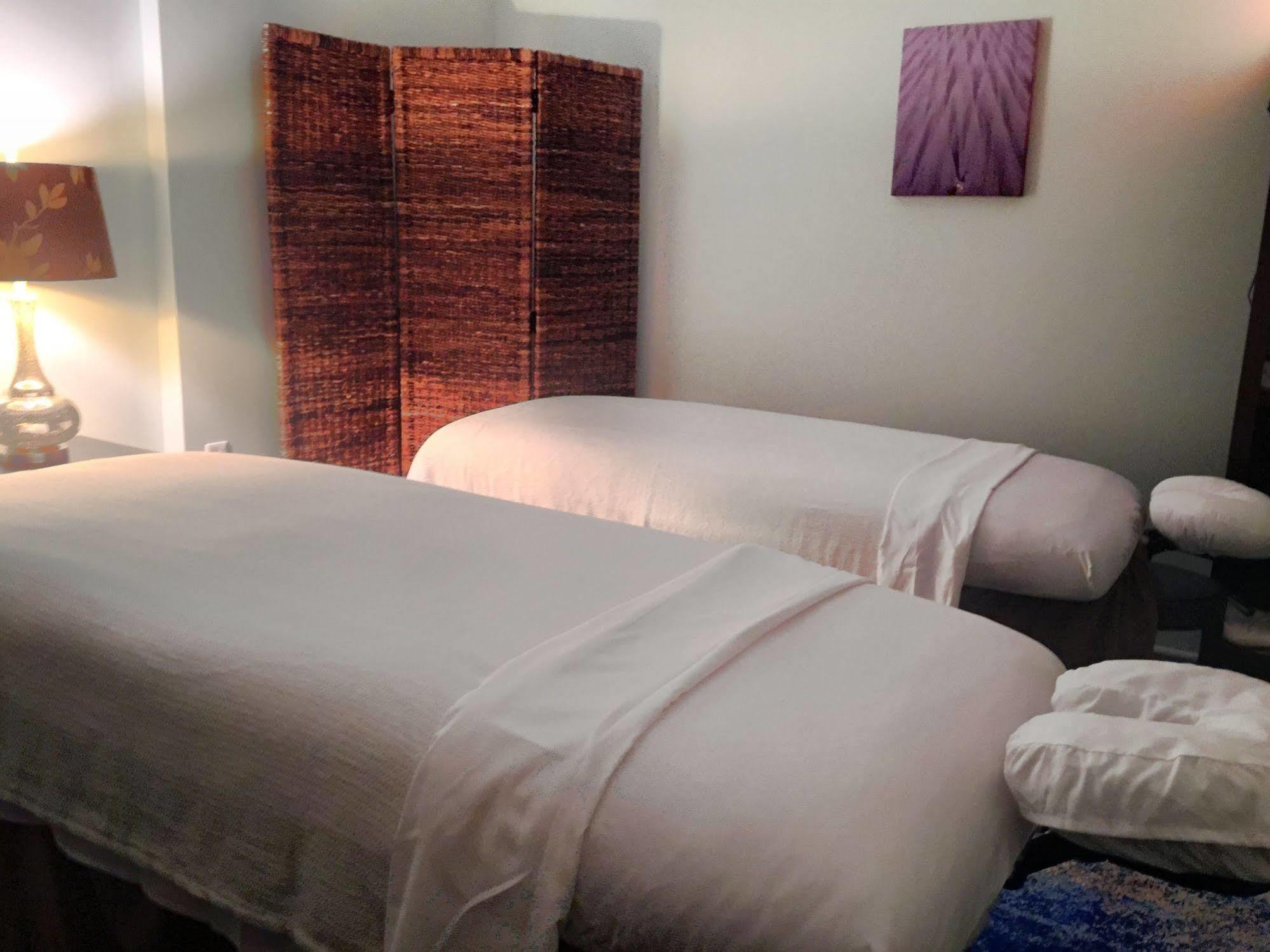 The Mayton Cary Ngoại thất bức ảnh